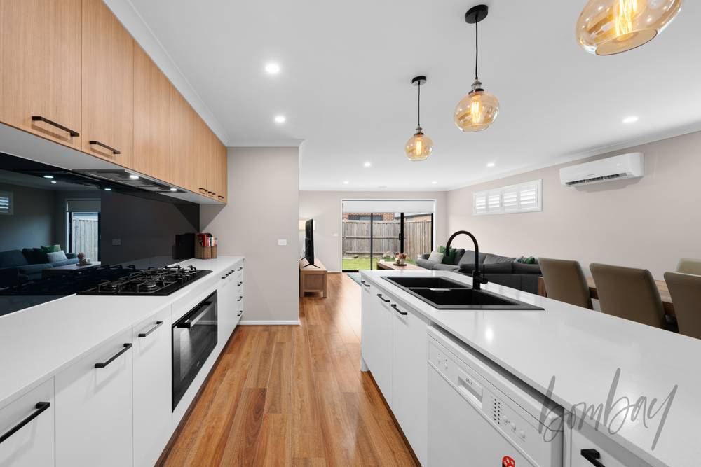 17 Clapham Avenue, CRAIGIEBURN, VIC 3064