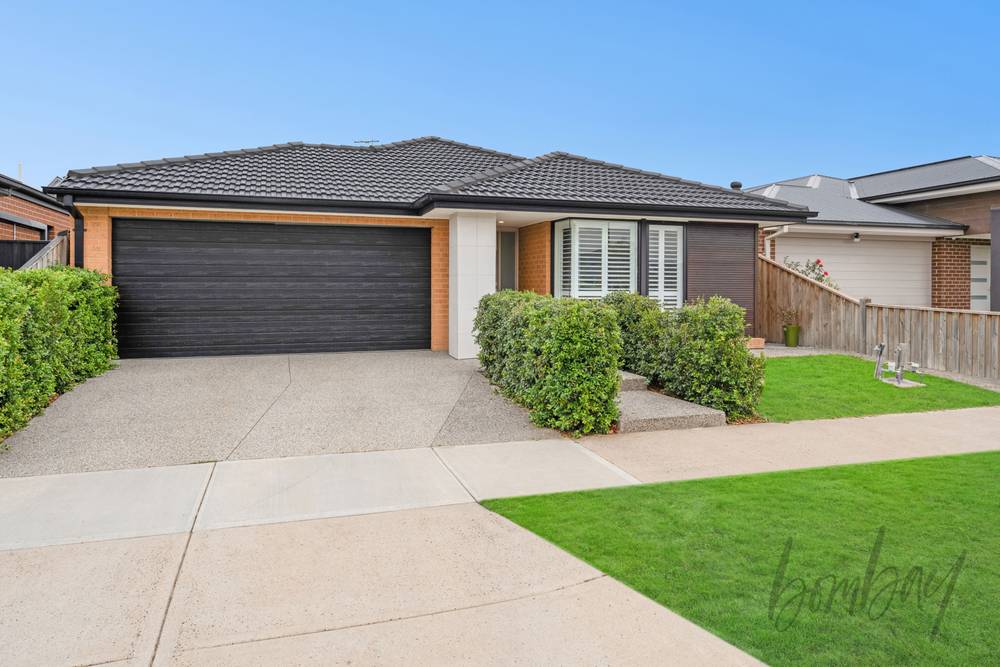 17 Clapham Avenue, CRAIGIEBURN, VIC 3064
