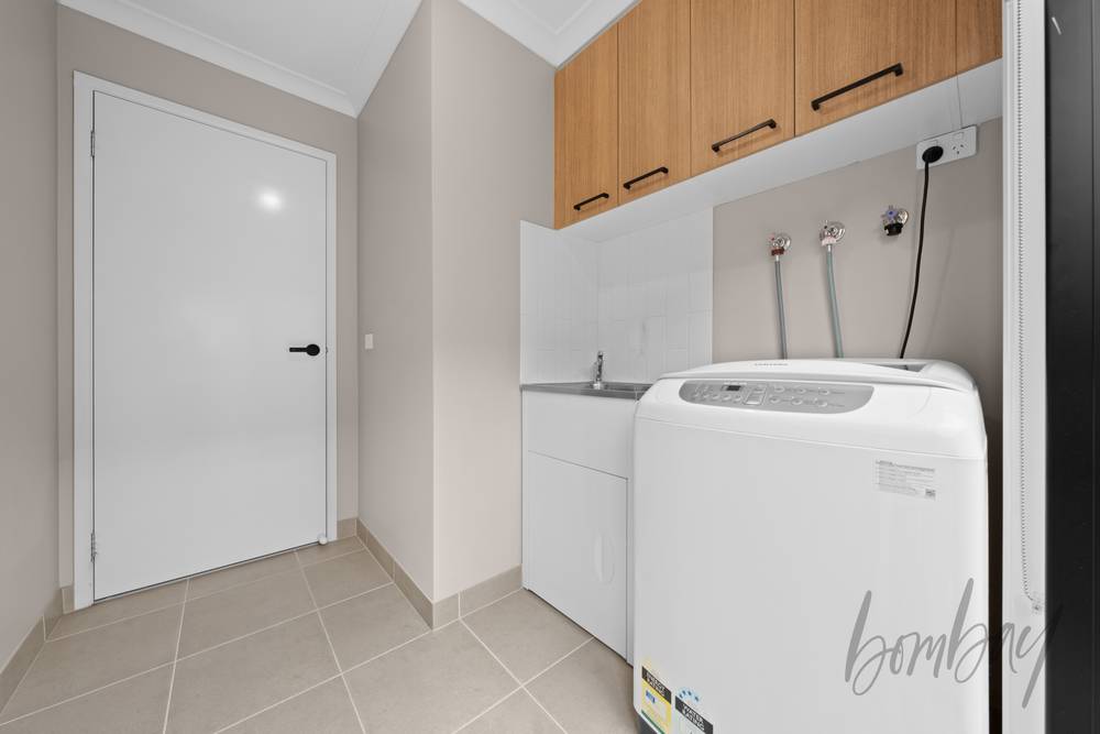 17 Clapham Avenue, CRAIGIEBURN, VIC 3064