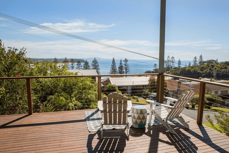 18 High Street, BLACK HEAD, NSW 2430