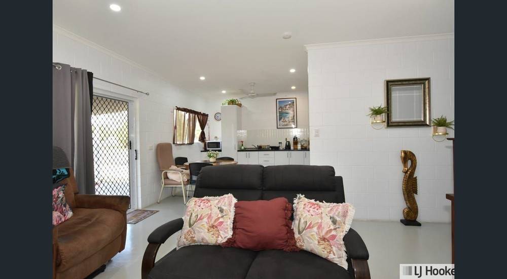 7 AMANDA CRESCENT, TULLY HEADS, QLD 4854