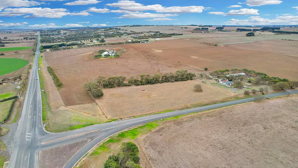 1 Southern Cross Road, ILLOWA, VIC 3282