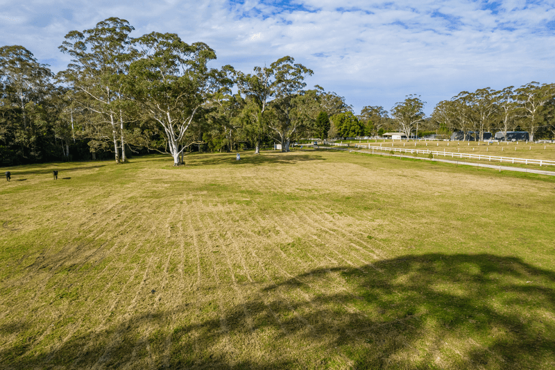 136 Orchard Road, KANGY ANGY, NSW 2258
