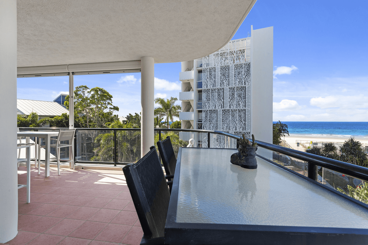 3/3 Twenty Seventh Avenue, Palm Beach, QLD 4221