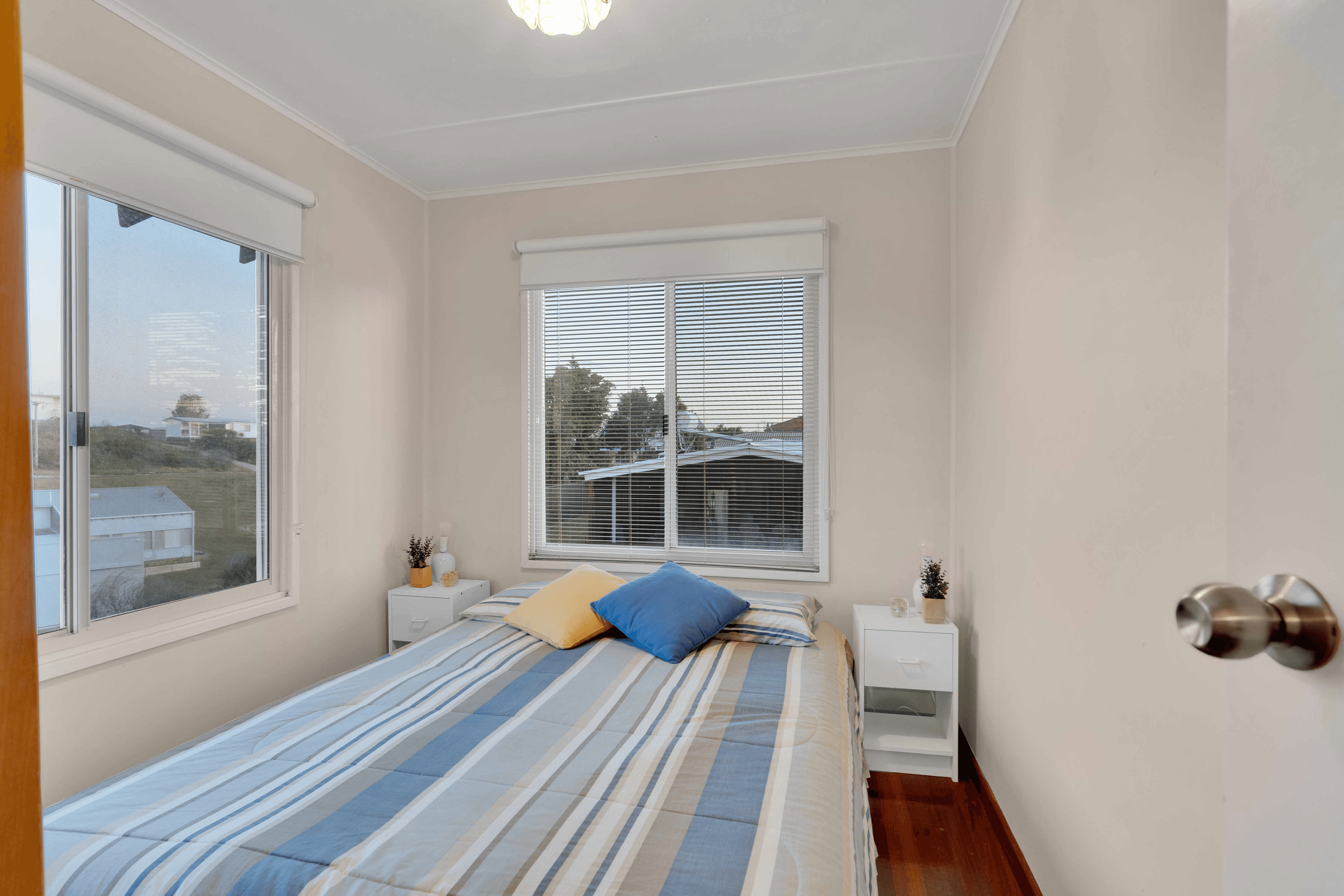 2 Prince Street, Ledge Point, WA 6043