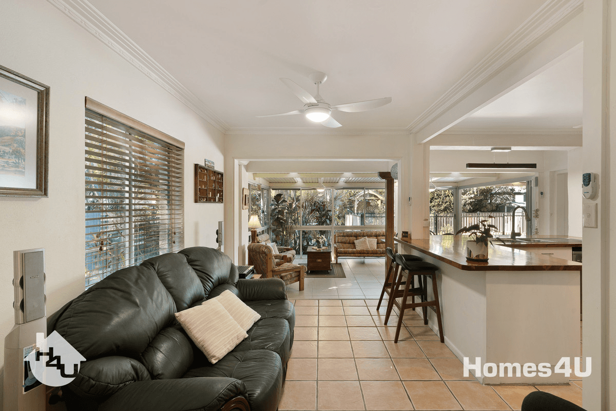 6 Moffatt Street, Scarborough, QLD 4020