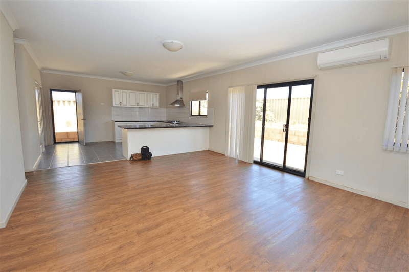 24 Centrolepis Circuit, KALBARRI, WA 6536