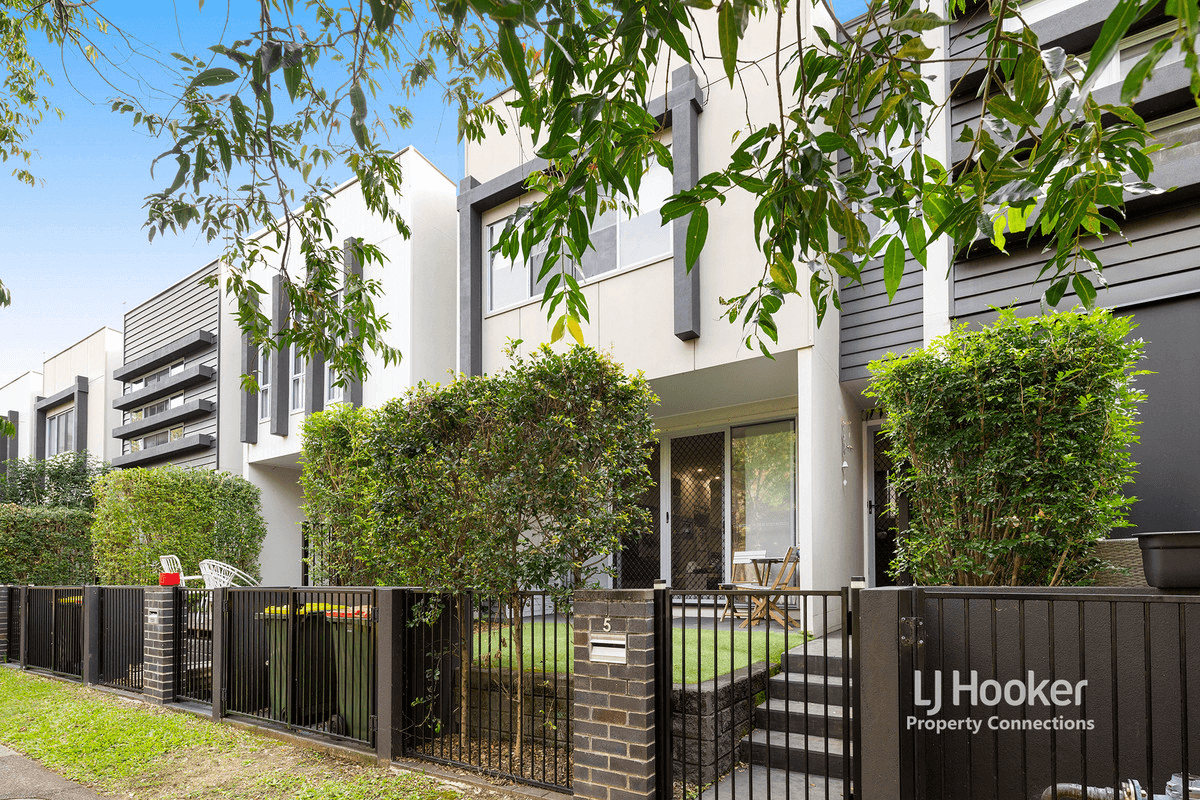 5/7 Kondalilla Place, Fitzgibbon, QLD 4018