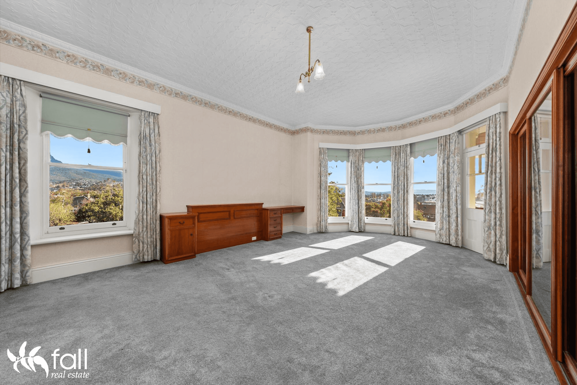 26 Bay Road, NEW TOWN, TAS 7008