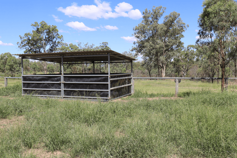 106 Laidley-Gatton Road, FOREST HILL, QLD 4342