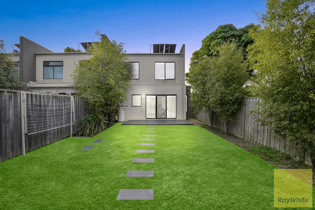 1 Tumstone Lane, WILLIAMS LANDING, VIC 3027