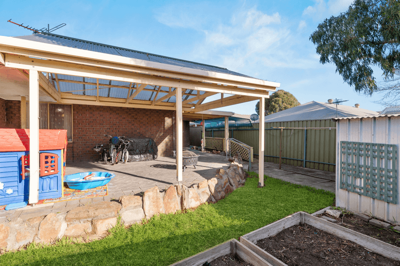 6 Windsor Court, Morphett Vale, SA 5162