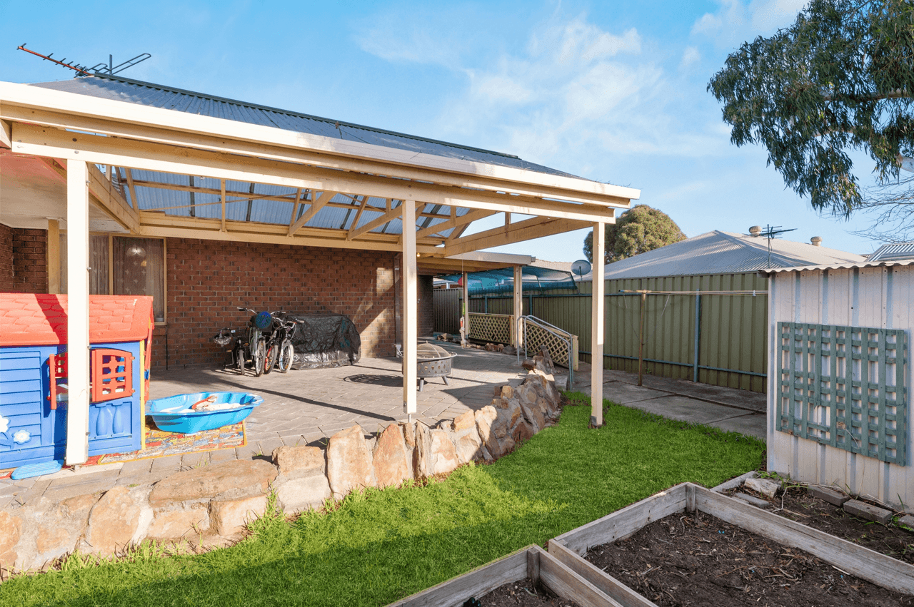 6 Windsor Court, Morphett Vale, SA 5162