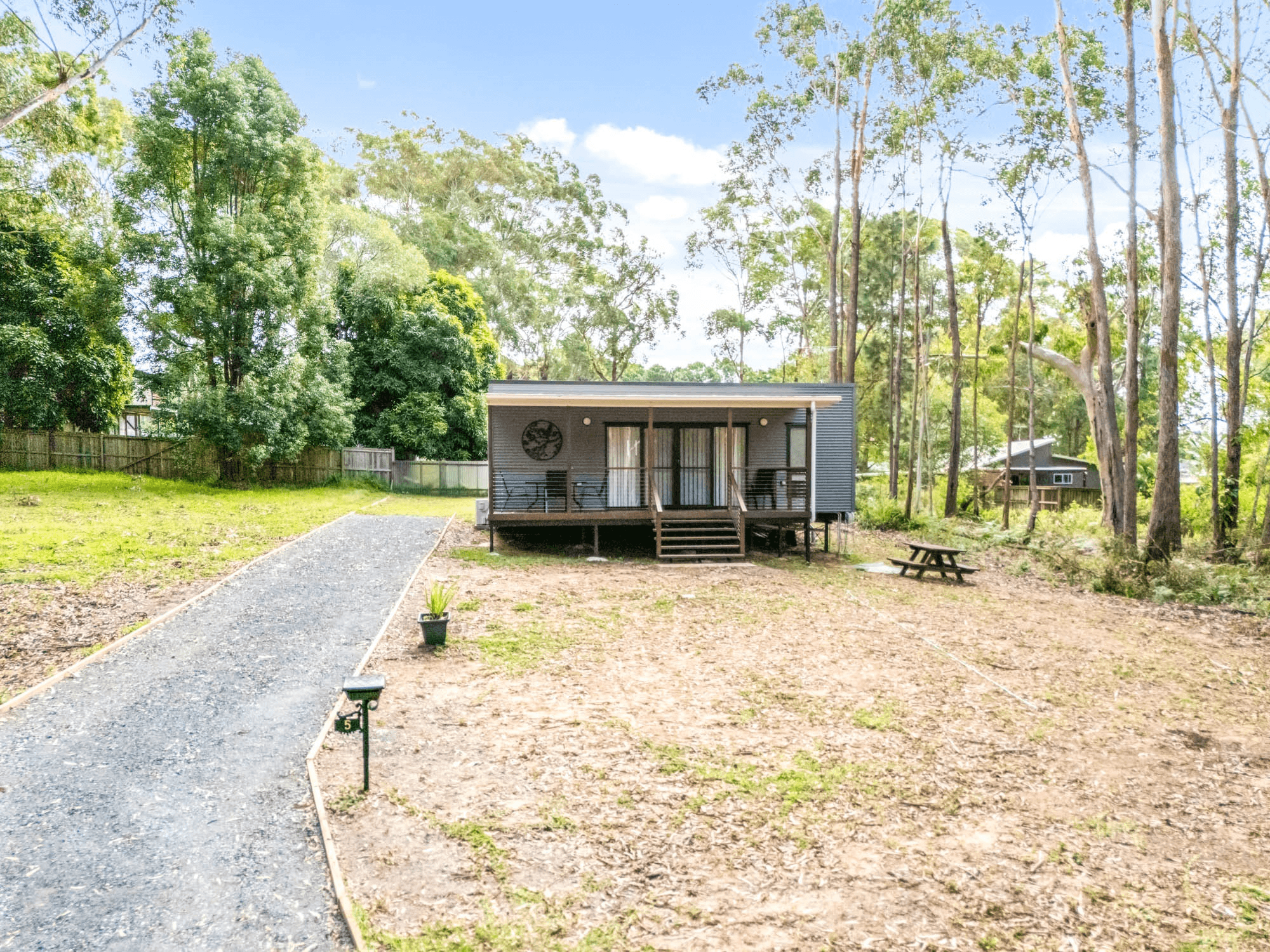 5 Jiwali Street, RUSSELL ISLAND, QLD 4184