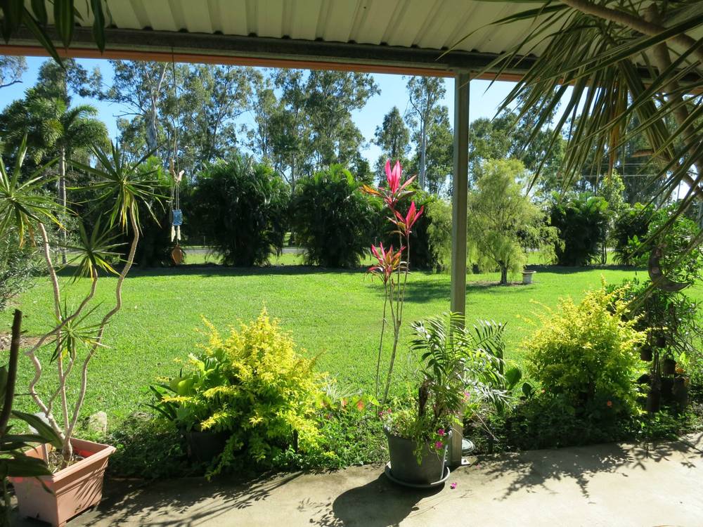 11 Sullivan Road, Carruchan, QLD 4816