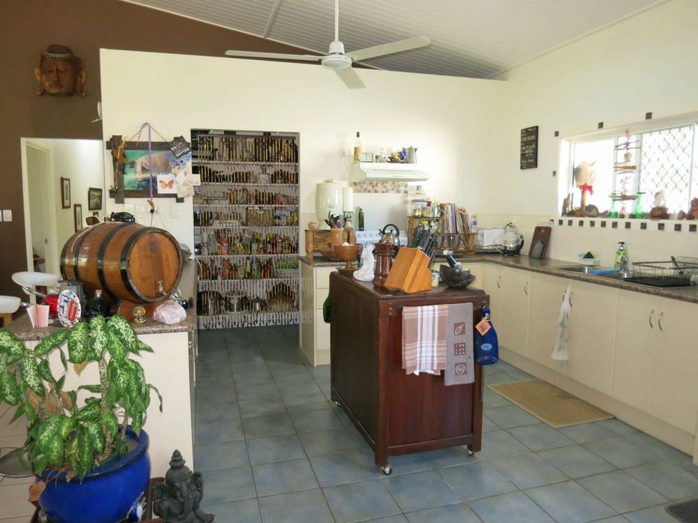 11 Sullivan Road, Carruchan, QLD 4816