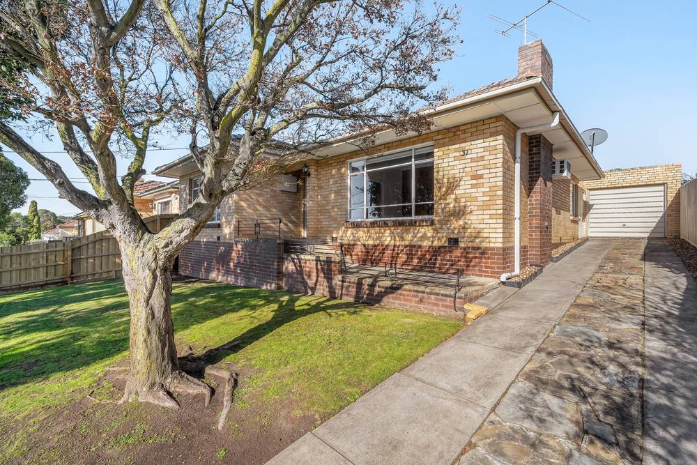 31 Alexander Avenue, COBURG NORTH, VIC 3058