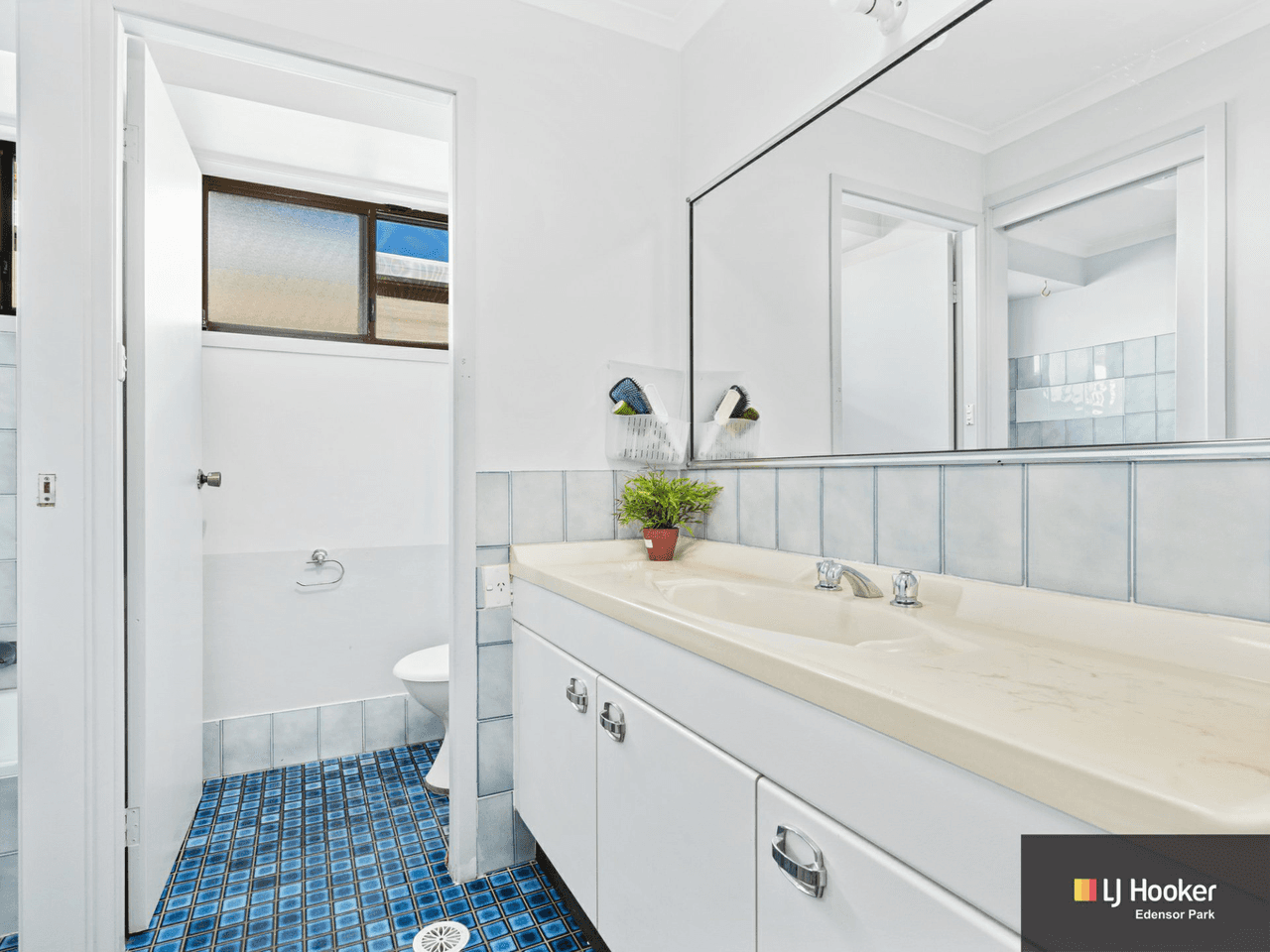11 Moonlight Road, PRAIRIEWOOD, NSW 2176