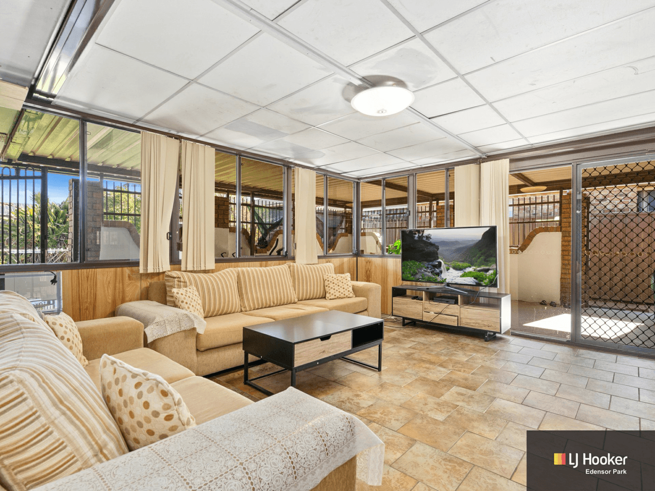11 Moonlight Road, PRAIRIEWOOD, NSW 2176