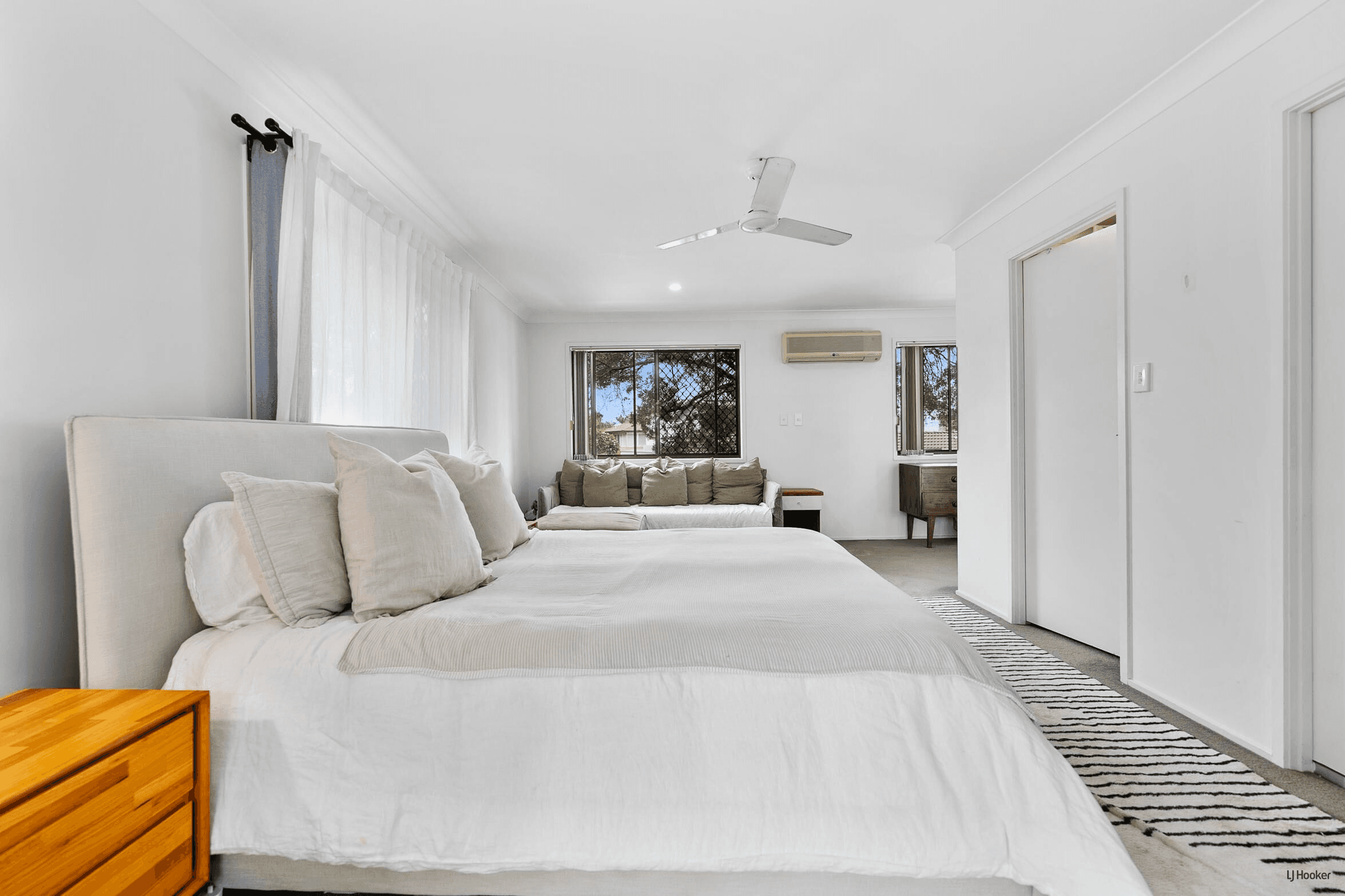 1/4 Tahiti Avenue, Palm Beach, QLD 4221