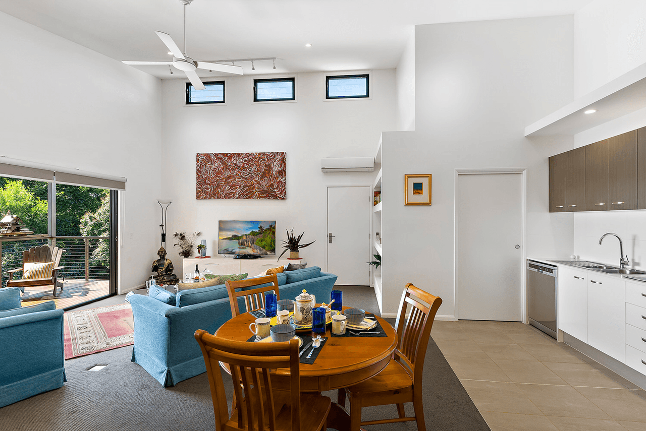 25 Kingsview Drive, FLAXTON, QLD 4560