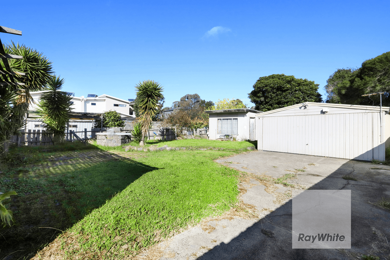 5 Warwick Place, TULLAMARINE, VIC 3043