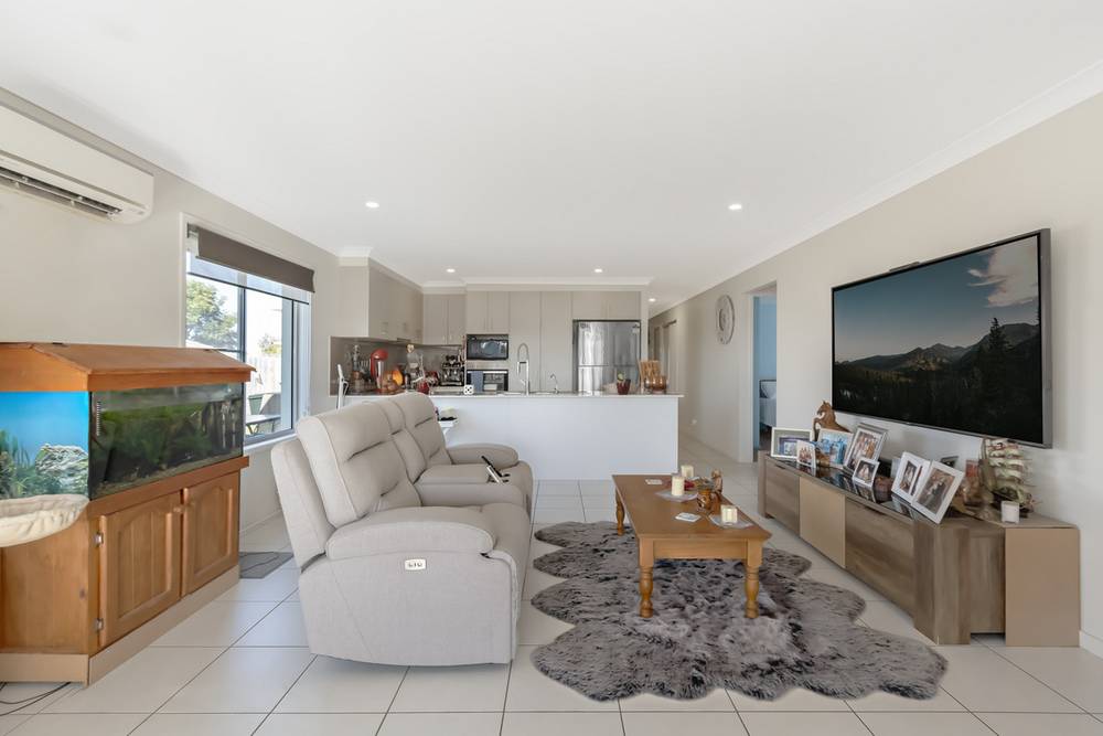 53 Hanover Drive, Pimpama, QLD 4209