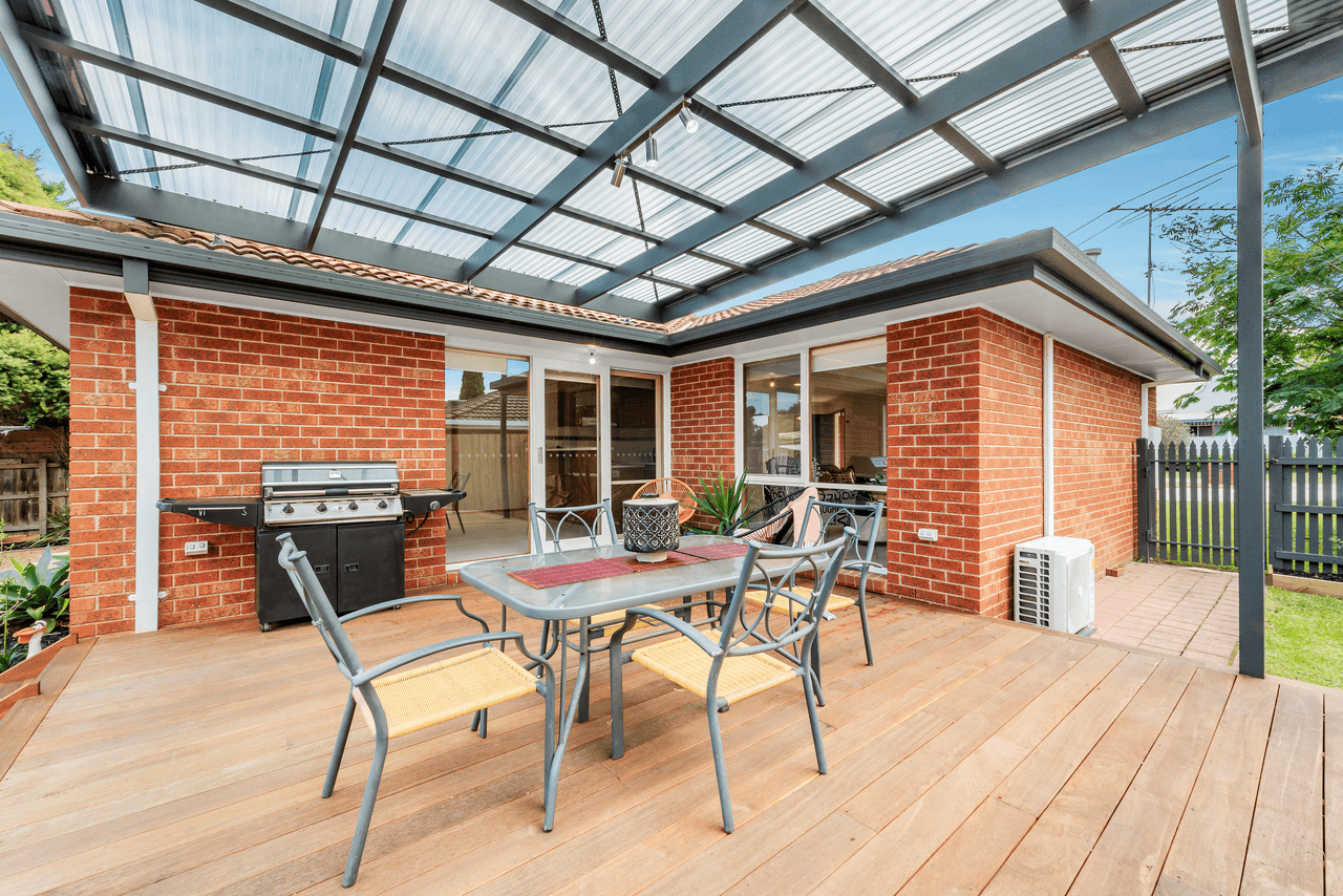 15 Eagle Street, MORNINGTON, VIC 3931