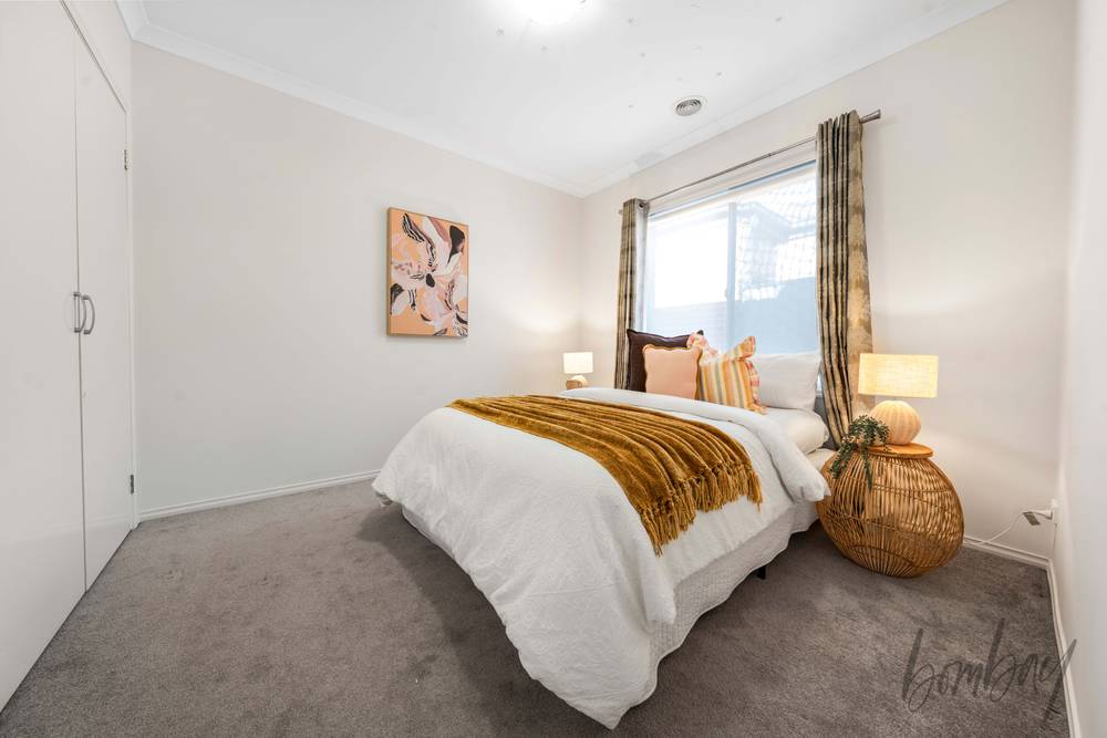 15 Loudon Circuit, CRAIGIEBURN, VIC 3064
