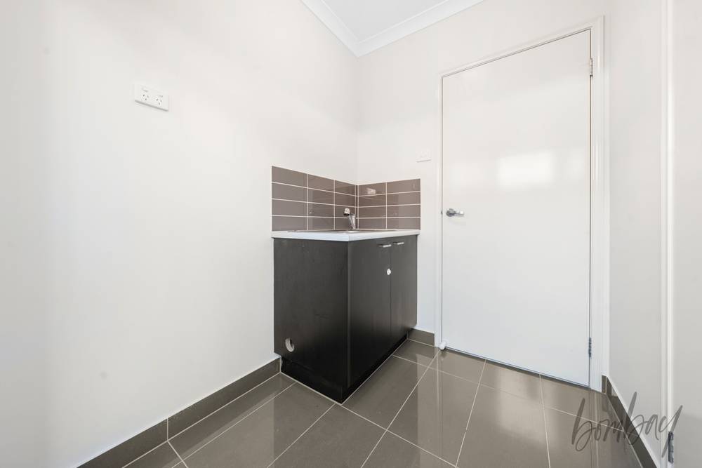 15 Loudon Circuit, CRAIGIEBURN, VIC 3064