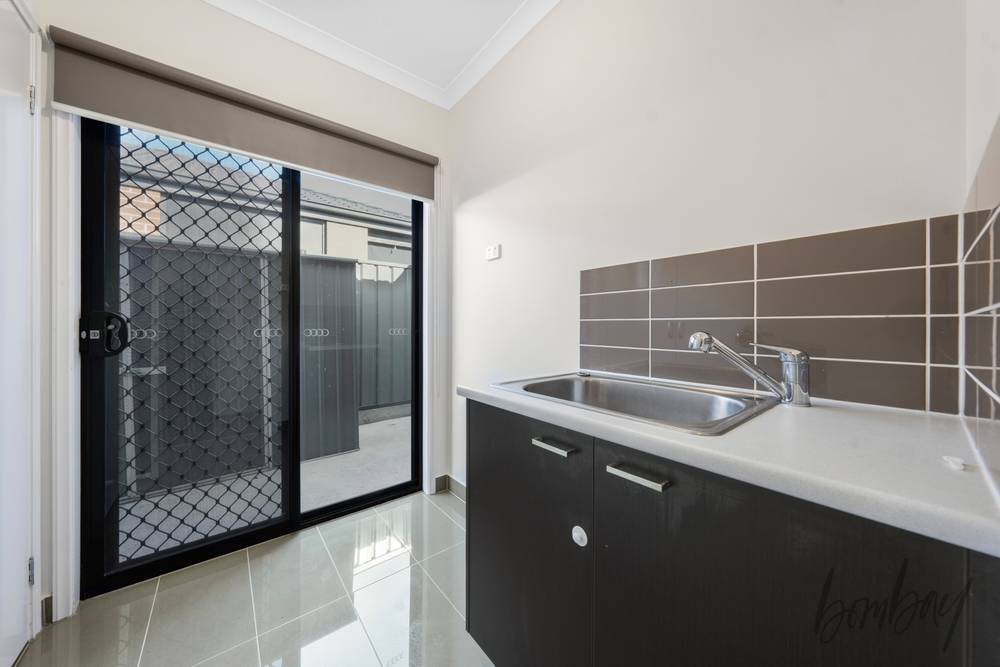 15 Loudon Circuit, CRAIGIEBURN, VIC 3064