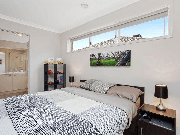 98 Yarralumla Drive, WODONGA, VIC 3690