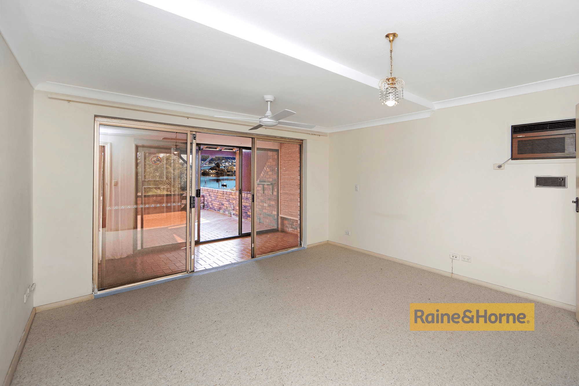1/31 Empire Bay Drive, DALEYS POINT, NSW 2257