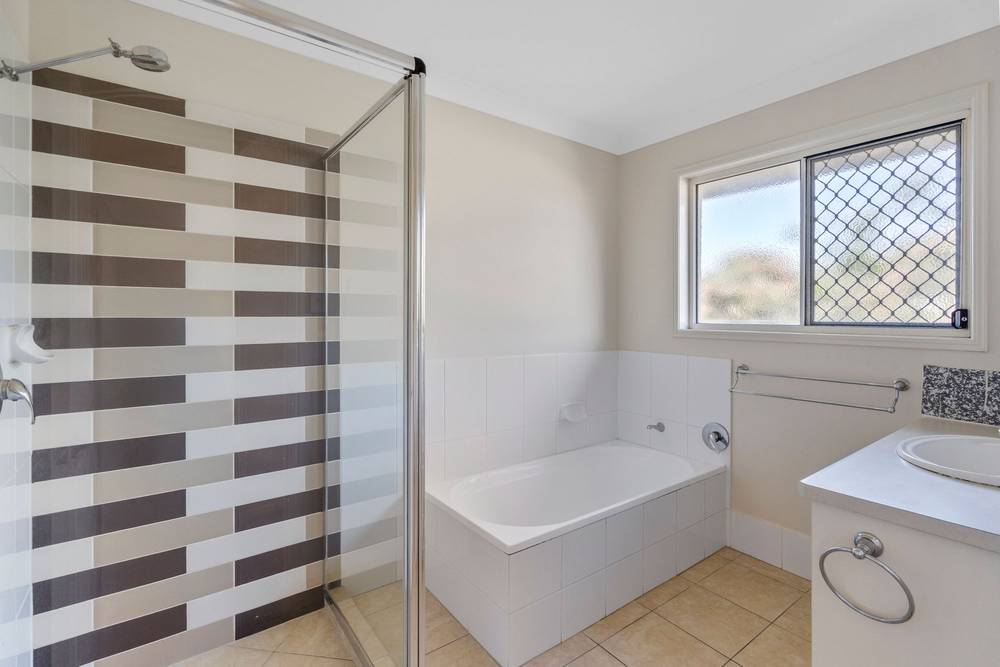 8/11 Pyranees Street, CALAMVALE, QLD 4116