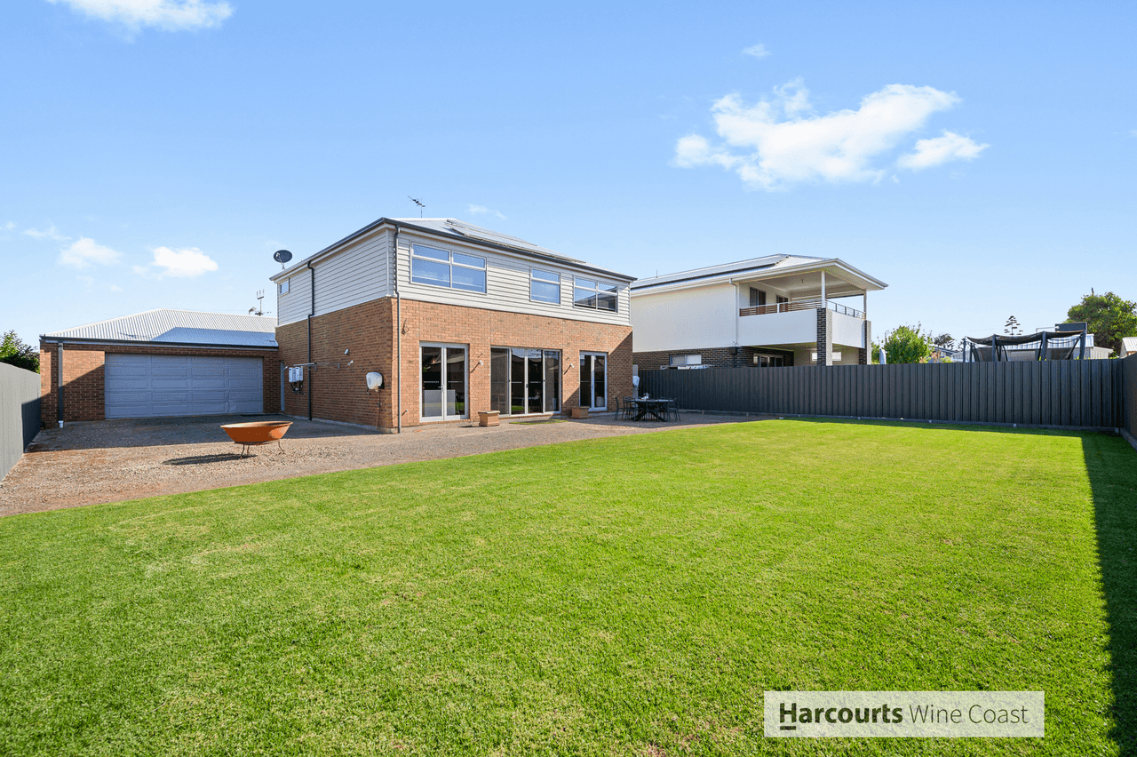 25 Albany Avenue, PORT NOARLUNGA SOUTH, SA 5167