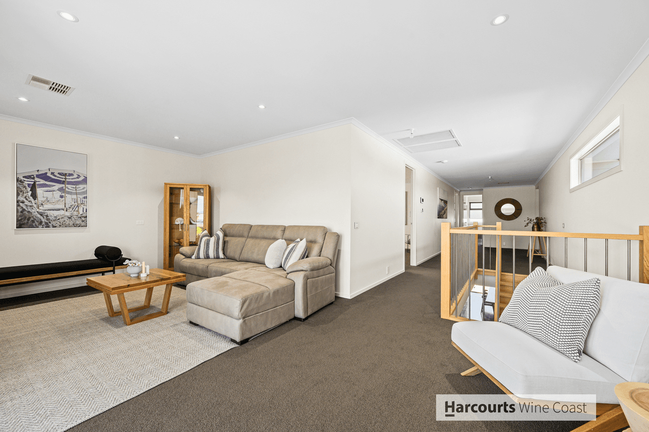 25 Albany Avenue, PORT NOARLUNGA SOUTH, SA 5167