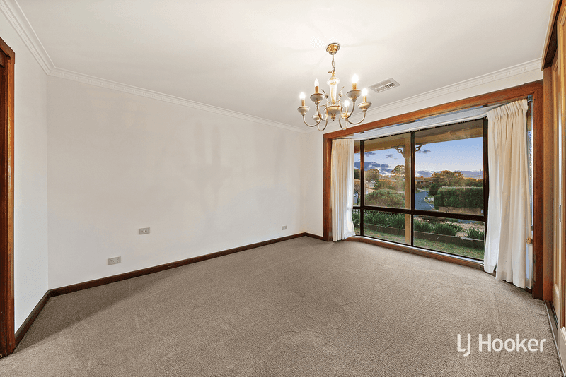 27 Rusten Street, KARABAR, NSW 2620