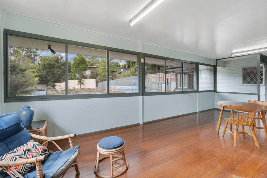 115  Mountain Street, MOUNT GRAVATT, QLD 4122