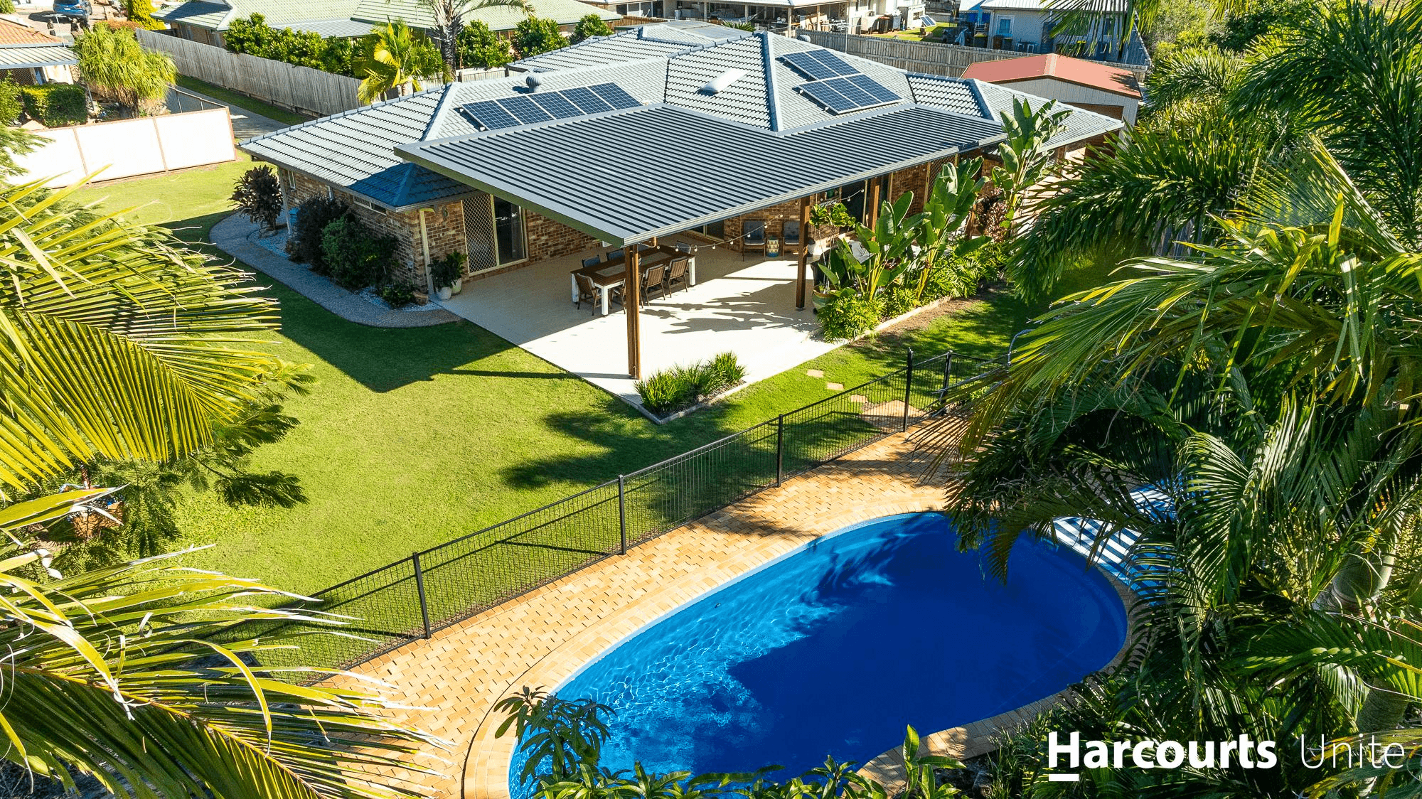 18 Camarsh Drive, MURRUMBA DOWNS, QLD 4503