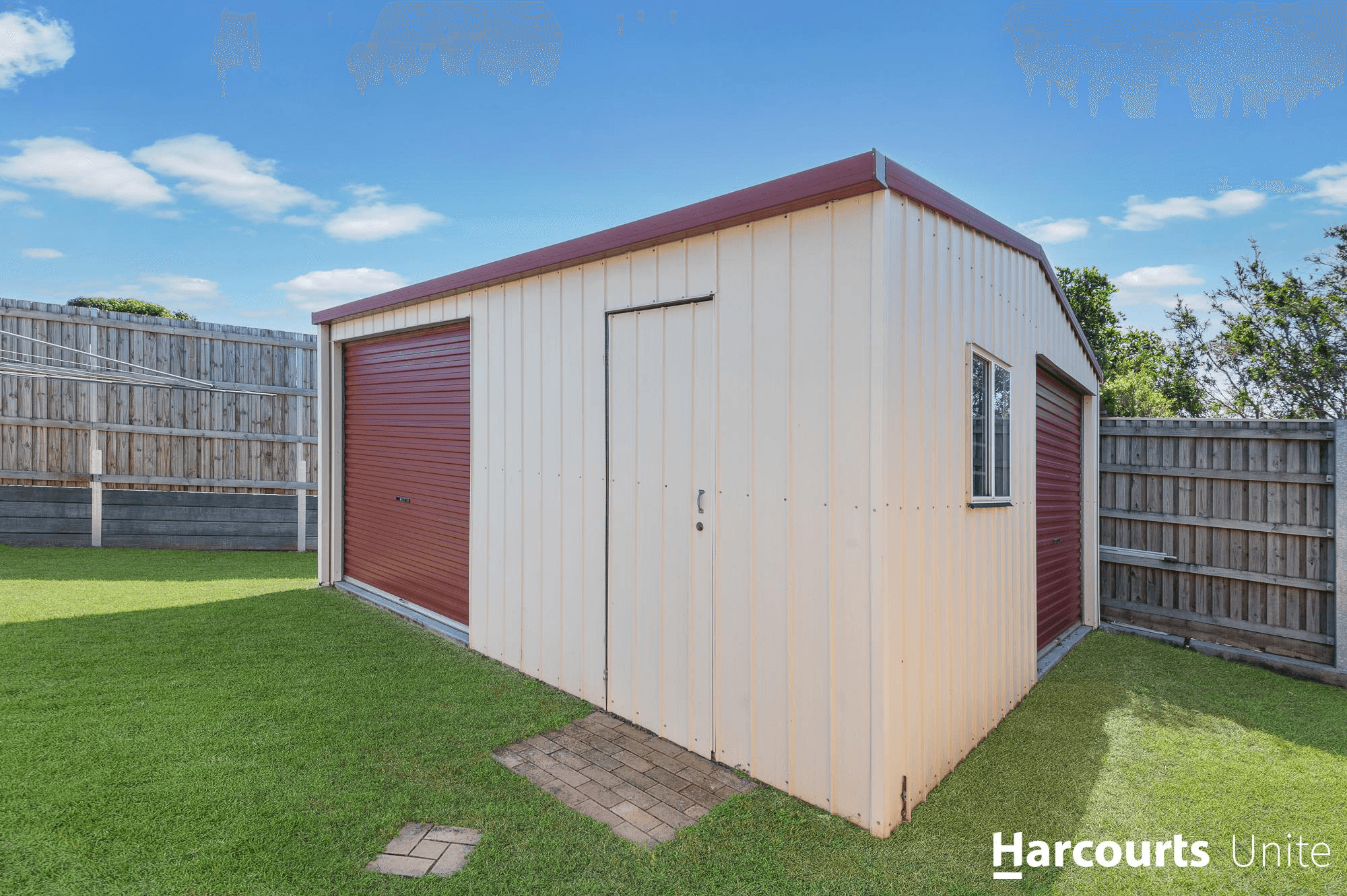 18 Camarsh Drive, MURRUMBA DOWNS, QLD 4503