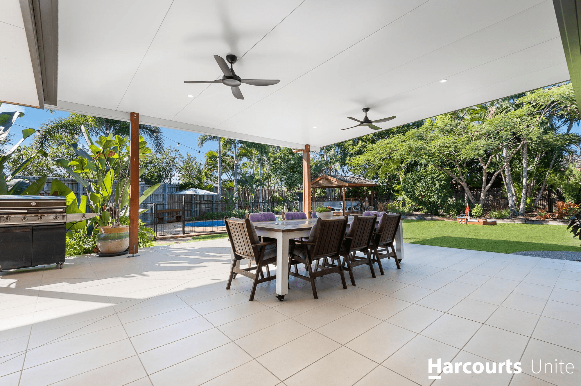 18 Camarsh Drive, MURRUMBA DOWNS, QLD 4503