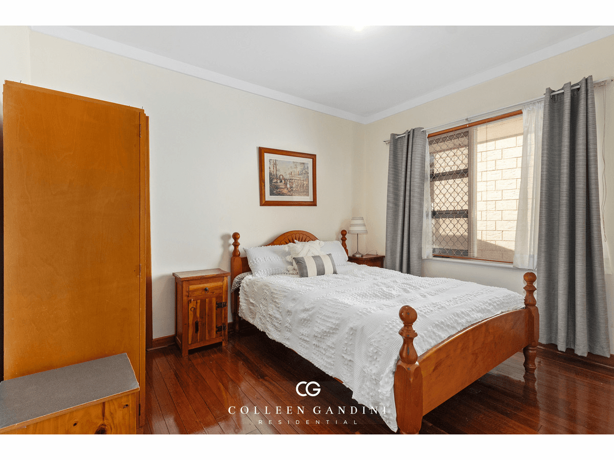 14 Coomoora Road, Mount Pleasant, WA 6153