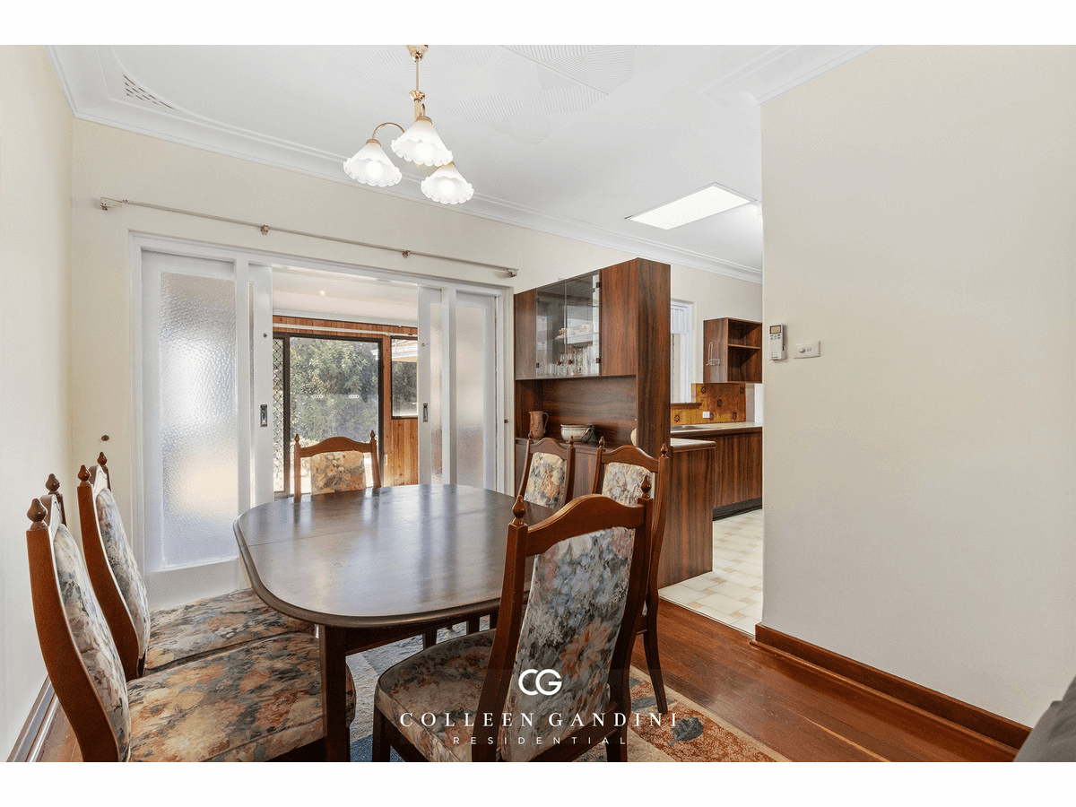 14 Coomoora Road, Mount Pleasant, WA 6153