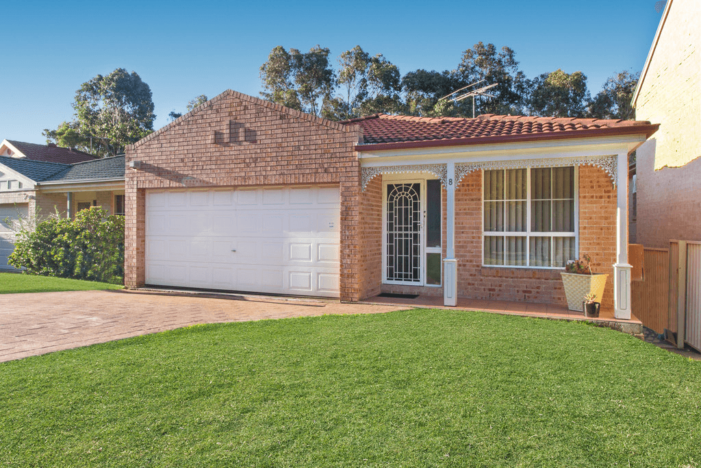 8 Lloyd Place, CASULA, NSW 2170