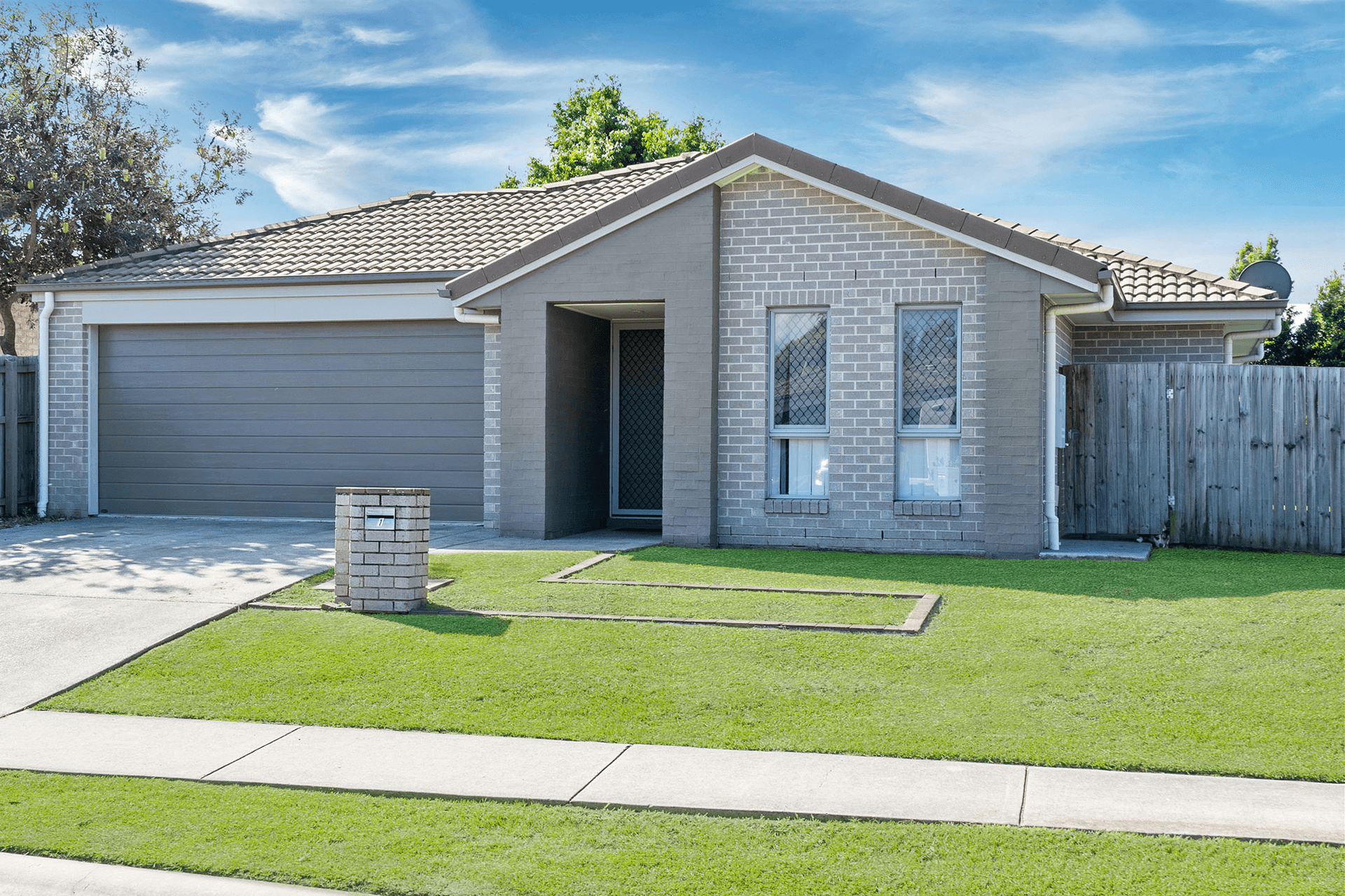 1 Bremer Street, Marsden, QLD 4132