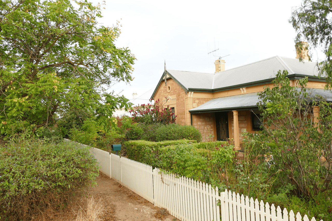 7 EBENEZER Street, JAMESTOWN, SA 5491