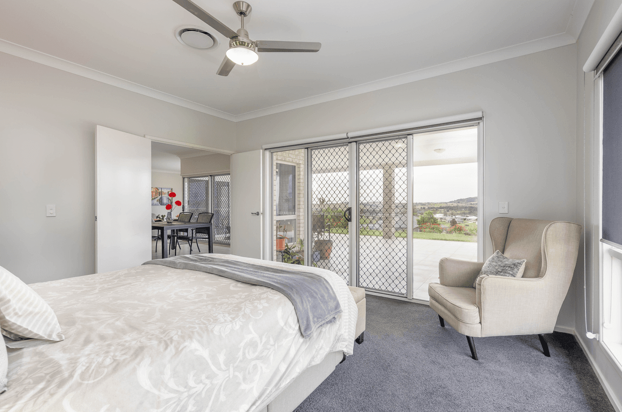 112 Owens Street, MARBURG, QLD 4346