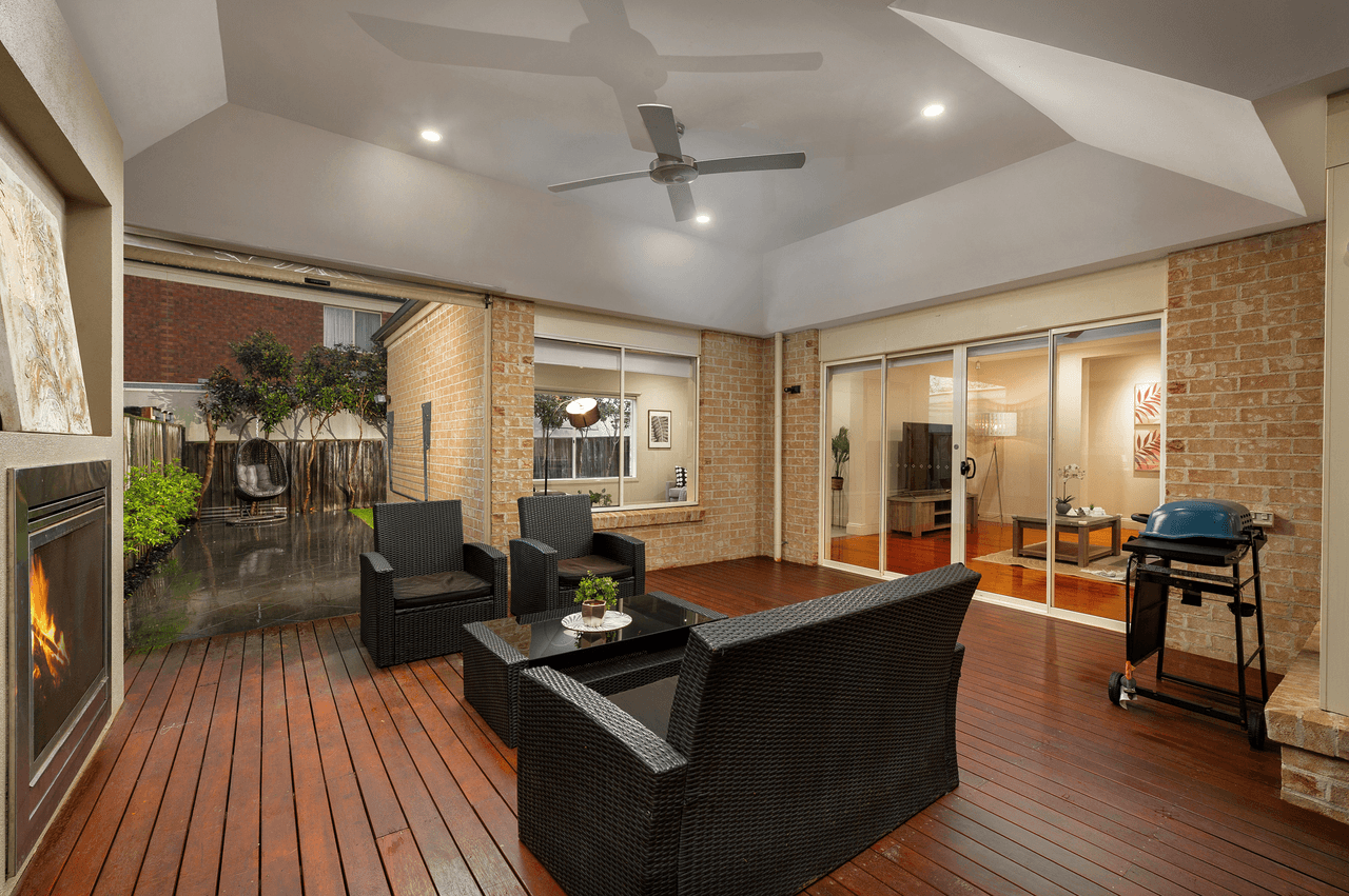 19 Scarlet Drive, BUNDOORA, VIC 3083