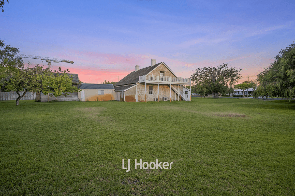 11 Adelaide Street, Busselton, WA 6280