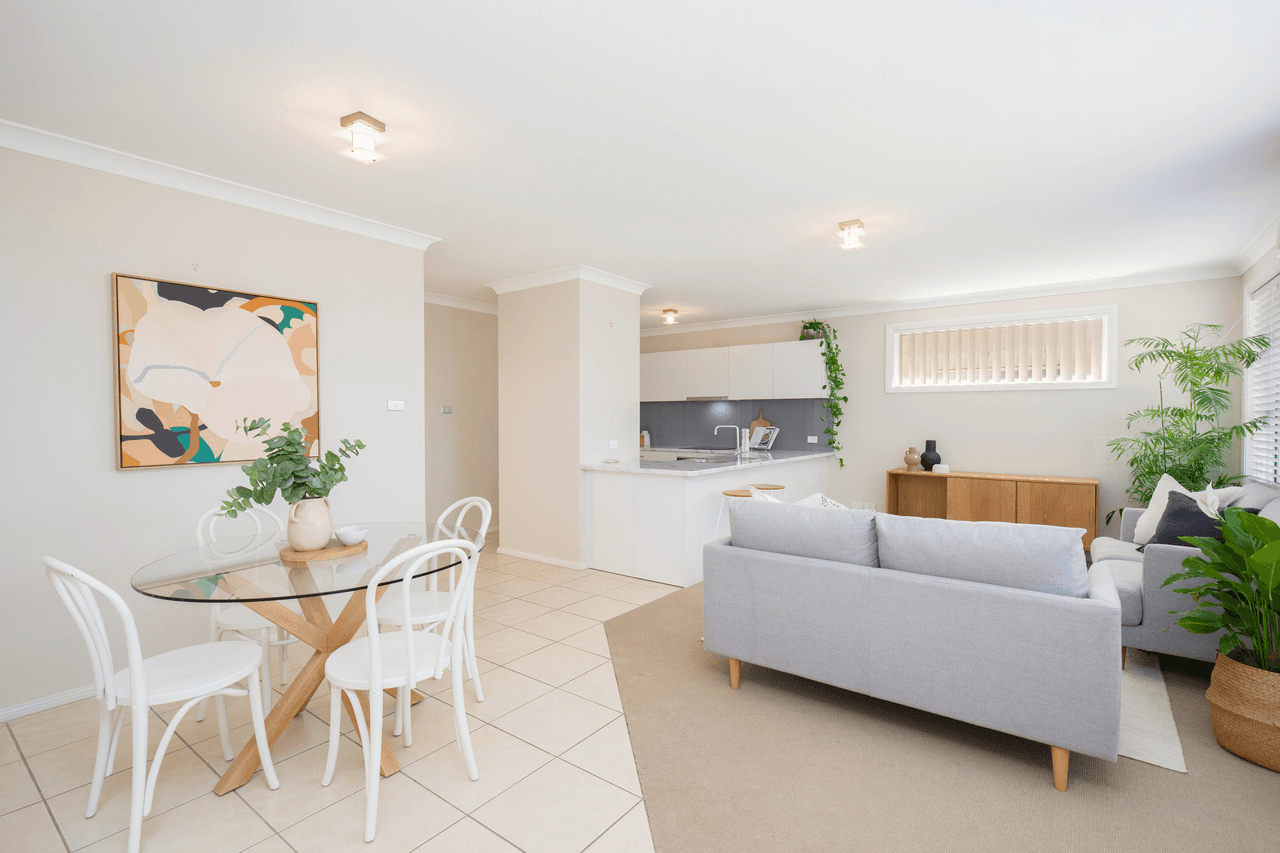 1/28 Churchill Circuit, HAMILTON SOUTH, NSW 2303